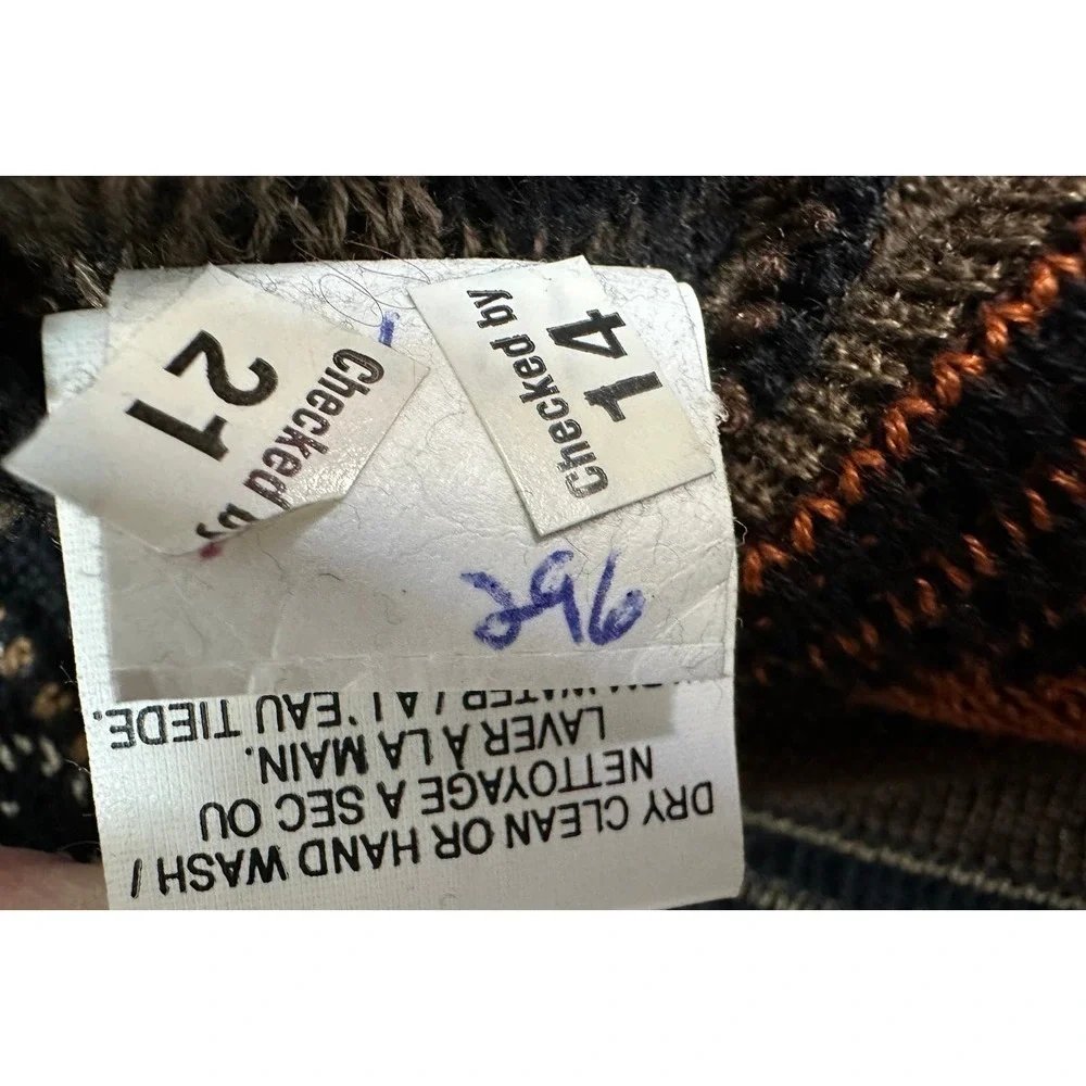1990s vtg TUNDRA 3D KNIT COTTON SWEATER M Coogi Canada Biggie 90s Hip Hop Brown